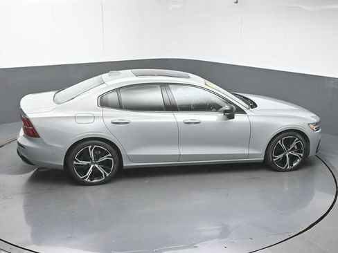 Used 2024 Volvo S60 B5 Plus w/ Protection Package Premier FWD image 47