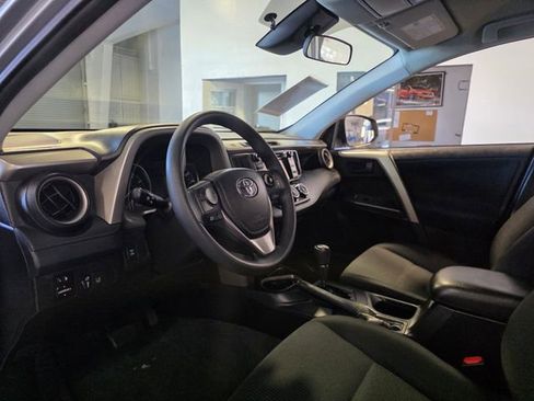 Used 2017 Toyota RAV4 LE w/ All Weather Liner Package AWD/4WD image 21