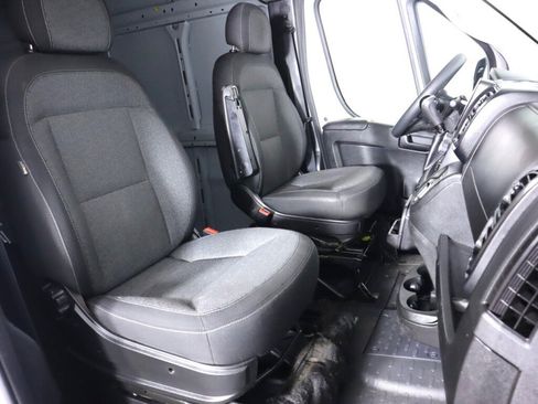 Used 2023 RAM ProMaster 2500 FWD image 35