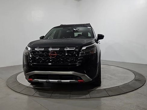 New 2026 Nissan Pathfinder Rock Creek image 9