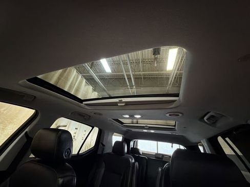 Certified 2021 Chevrolet Traverse Premier w/ Redline Edition image 23