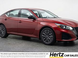 Used 2025 Nissan Altima 2.5 SV video 1