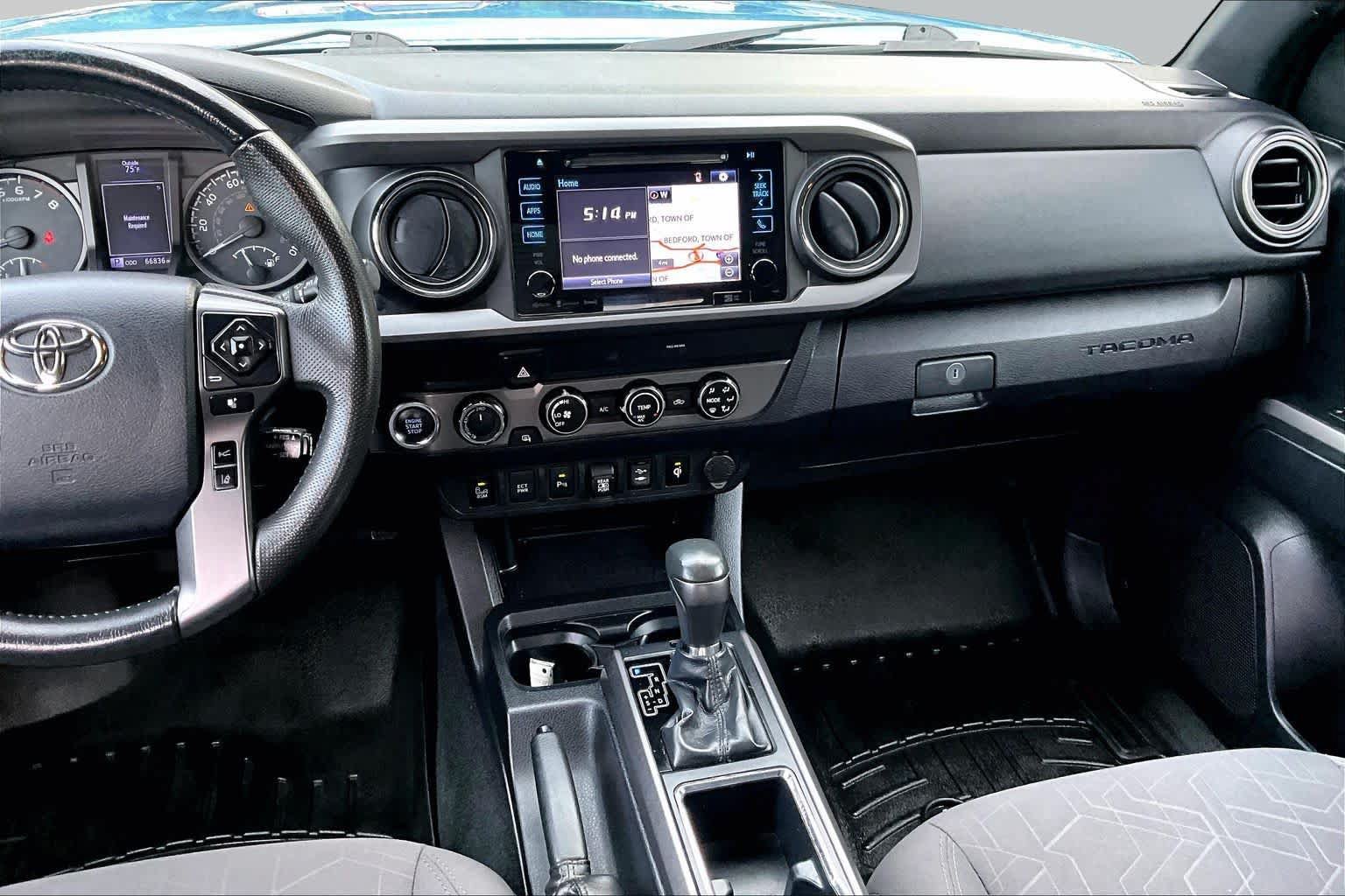 Used 2019 Toyota Tacoma TRD Off-Road w/ Technology Package AWD/4WD image 7