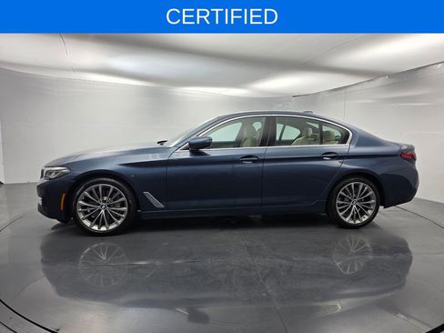 Certified 2023 BMW 530i w/ Premium Package RWD image 7