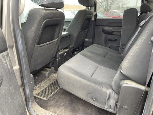 Used 2013 Chevrolet Silverado 2500 LT w/ Interior Plus Package image 10
