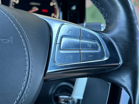 Used 2017 Mercedes-Benz S 550 Cabriolet image 28