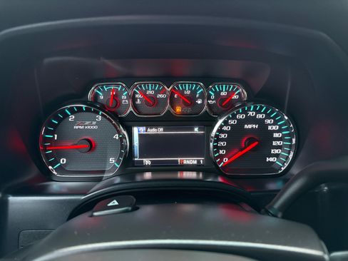 Used 2015 Chevrolet Silverado 3500 LT w/ LT Convenience Package image 13