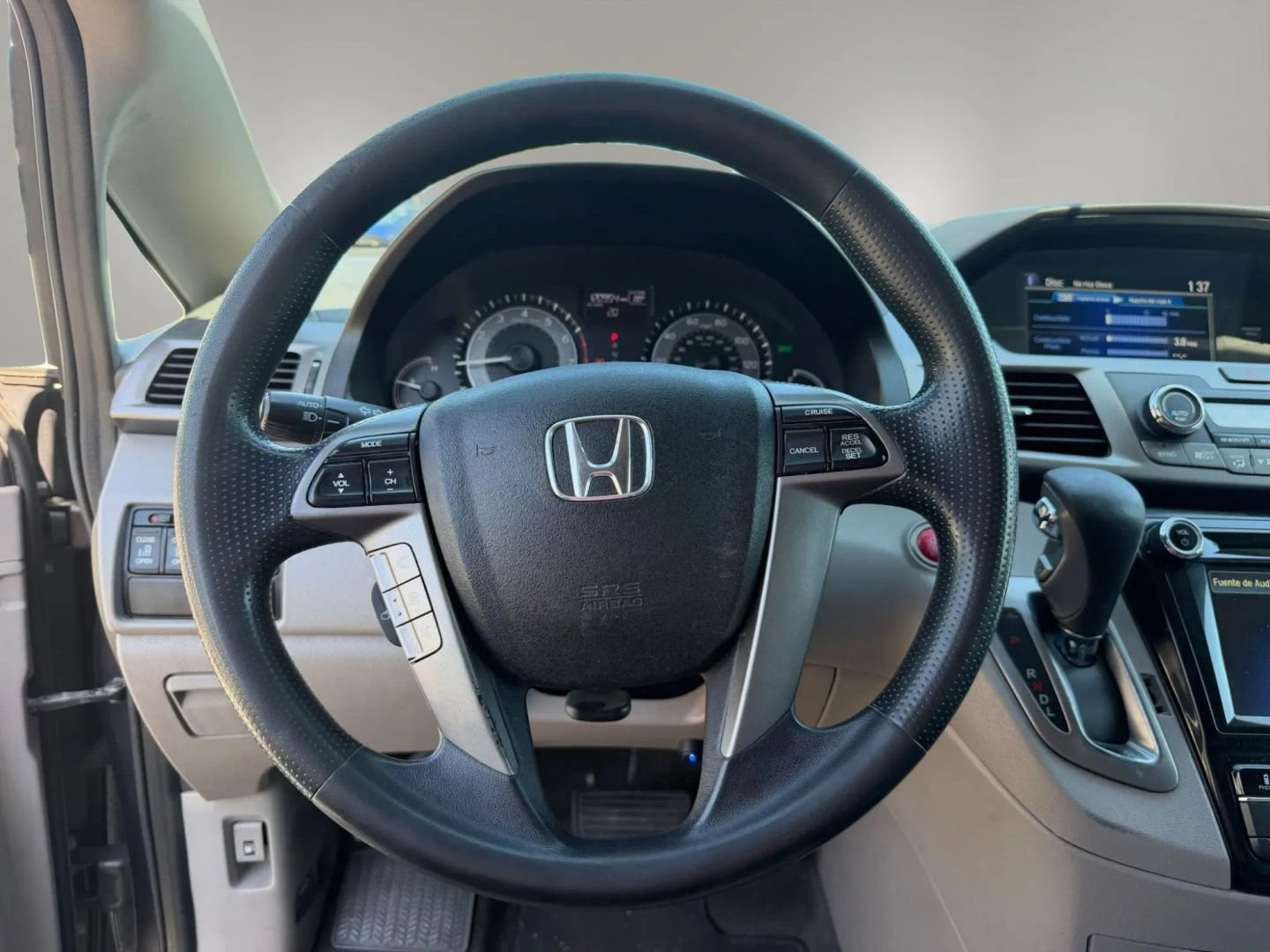 Used 2016 Honda Odyssey SE image 22