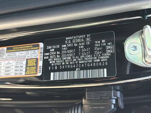 New 2026 Kia Sorento LX FWD image 25