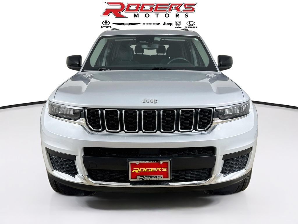 Certified 2023 Jeep Grand Cherokee L Laredo w/ Luxury Tech Group I AWD/4WD image 2