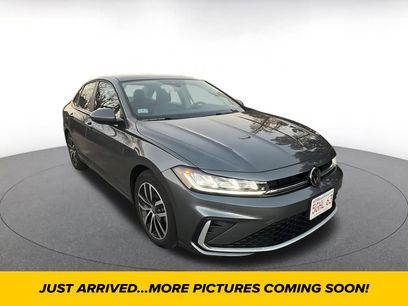 Used 2025 Volkswagen Jetta SE