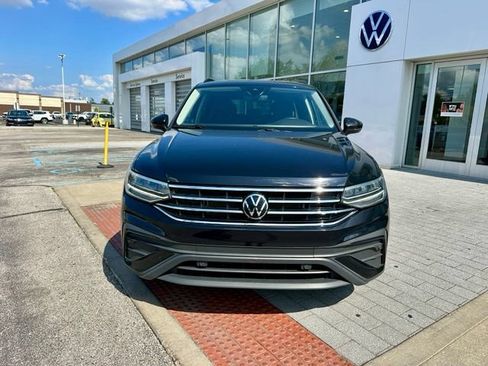 Used 2024 Volkswagen Tiguan S FWD image 2