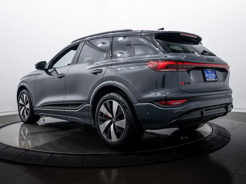 New 2025 Audi SQ6 e-tron Premium Plus image 5