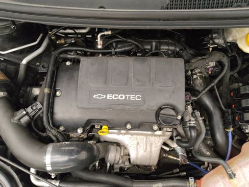 Used 2019 Chevrolet Sonic LS image 30