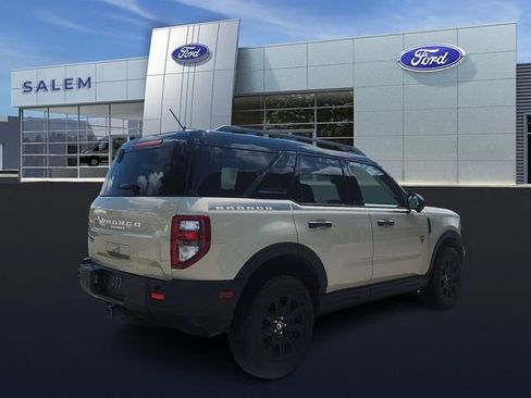 Certified 2025 Ford Bronco Sport Badlands w/ Badlands Tech Package AWD/4WD image 3