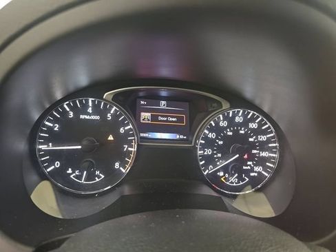 Used 2018 Nissan Altima 2.5 S w/ S Convenience Package FWD image 9