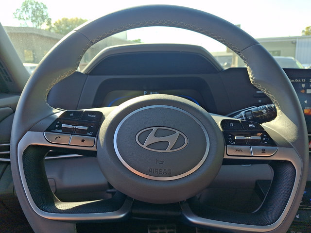 Certified 2026 Hyundai Elantra SEL Sport FWD image 19