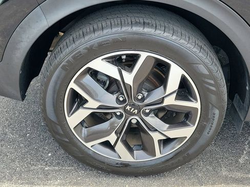 Used 2022 Kia Sportage EX FWD image 7