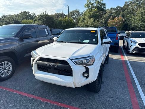 Used 2023 Toyota 4Runner SR5 Premium w/ Moonroof Package RWD image 1