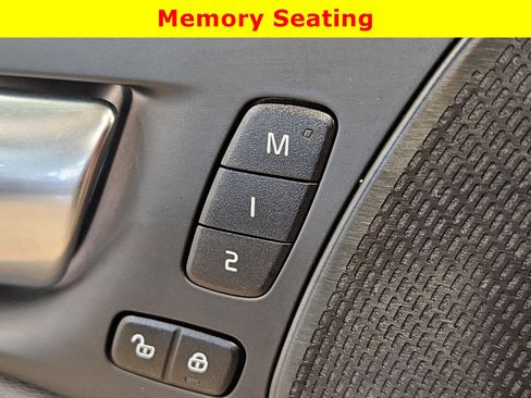 Used 2022 Volvo XC60 B5 Inscription w/ Advanced Package image 29