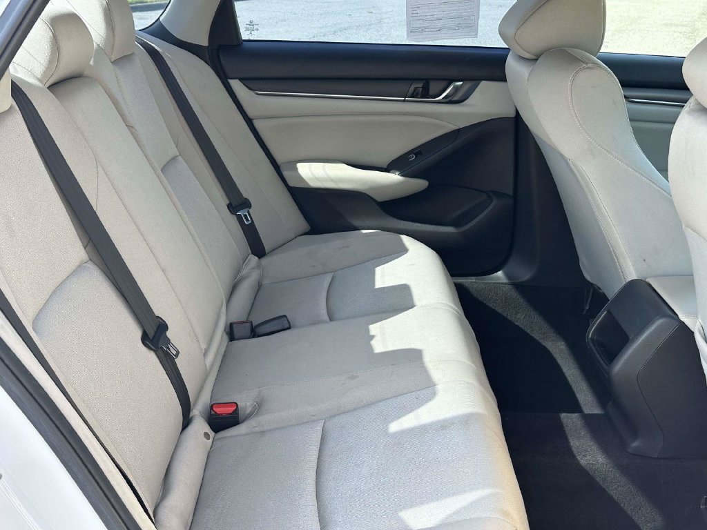 Used 2019 Honda Accord LX image 10
