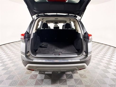 Certified 2023 Nissan Rogue SV image 34