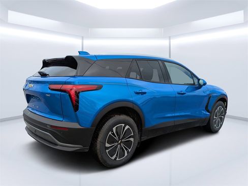 New 2025 Chevrolet Blazer EV LT image 4