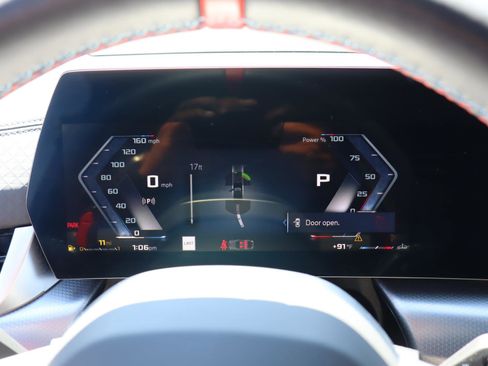 Certified 2025 BMW X2 M35i w/ Premium Package image 27