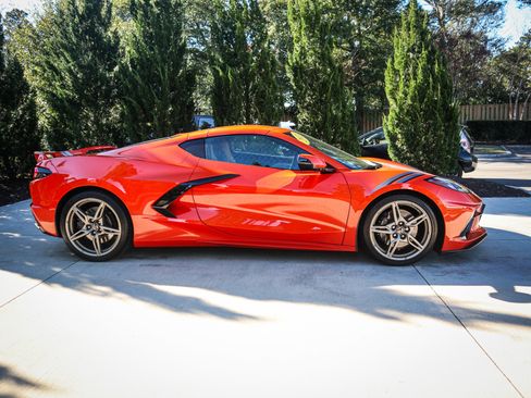 Used 2021 Chevrolet Corvette Stingray Preferred Cpe w/ 2LT image 11