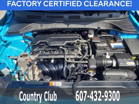 Certified 2022 Hyundai Kona SEL w/ Convenience Package AWD/4WD image 30