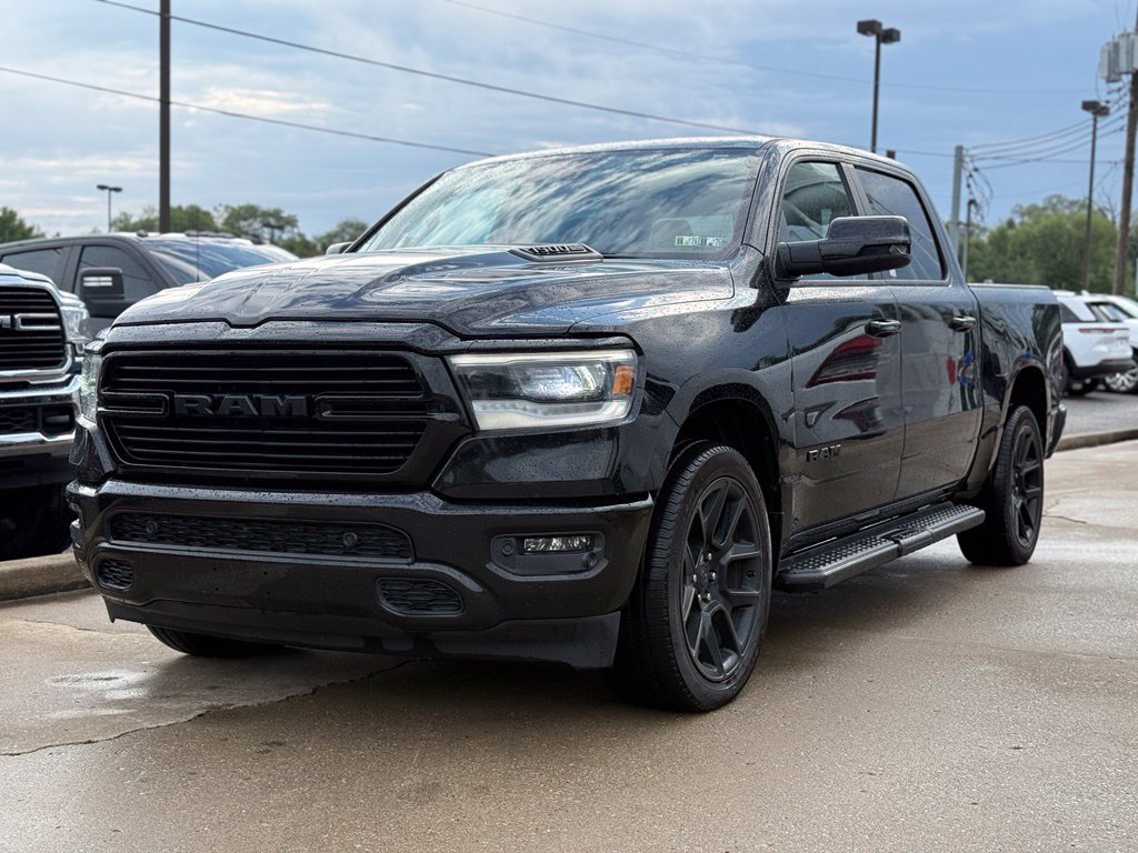 Used 2023 RAM 1500 Laramie AWD/4WD image 2