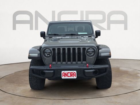 Used 2021 Jeep Gladiator Rubicon AWD/4WD image 4