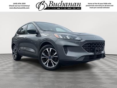 Used 2022 Ford Escape SE w/ SE Sport Appearance Package