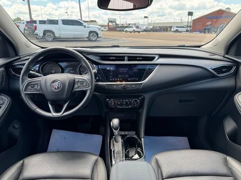 Used 2023 Buick Encore GX Essence w/ Experience Buick Package FWD image 7