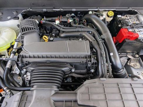 New 2025 Ford Maverick XLT w/ Equipment Group 302A image 16