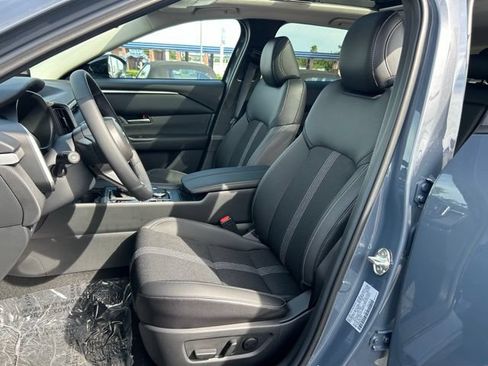 Used 2025 MAZDA CX-50 AWD 2.5 S w/ Weather Package image 9