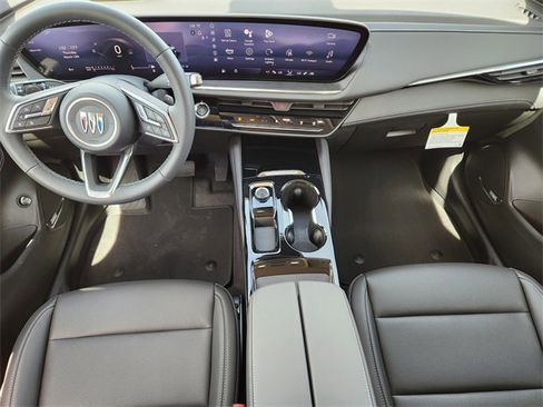 New 2025 Buick Envision Preferred image 2