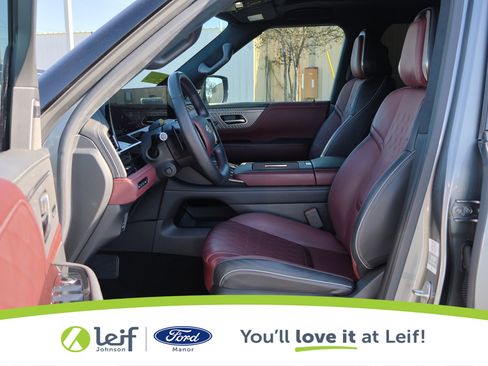 Used 2025 INFINITI QX80 Autograph image 11