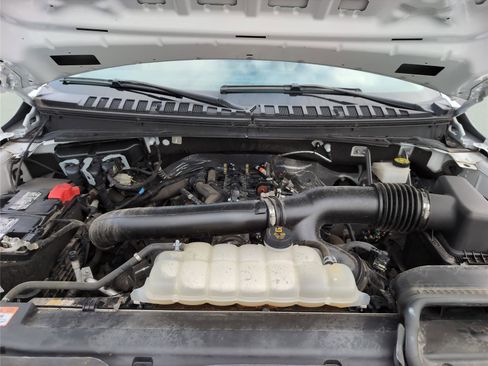 Used 2024 Ford Expedition Max XLT image 15