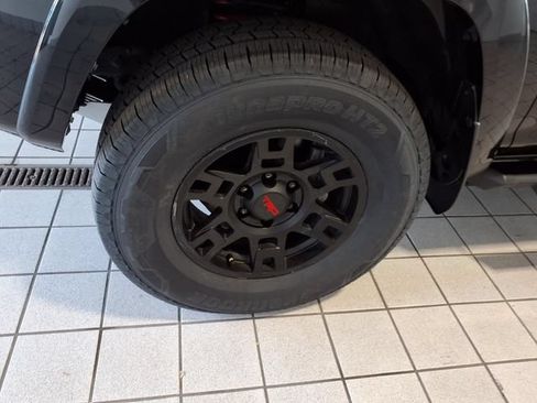 Used 2023 Toyota 4Runner TRD Pro AWD/4WD image 5