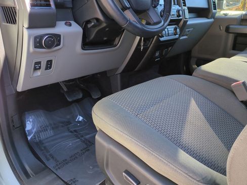 Used 2018 Ford F150 XLT w/ Equipment Group 301A Mid image 17