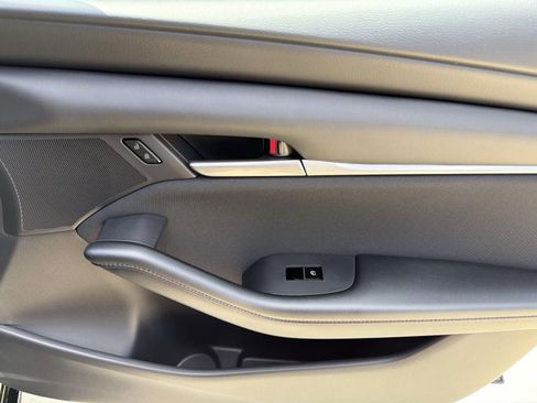 New 2026 MAZDA MAZDA3 s FWD image 7