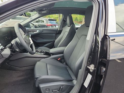 New 2025 Audi A5 2.0T Prestige image 11