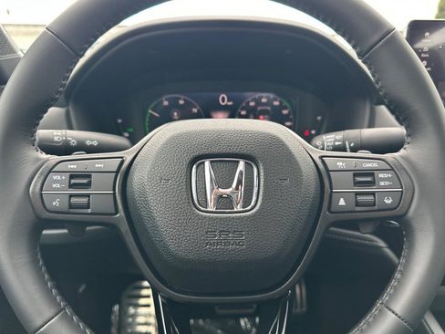 Used 2025 Honda Accord Sport image 26