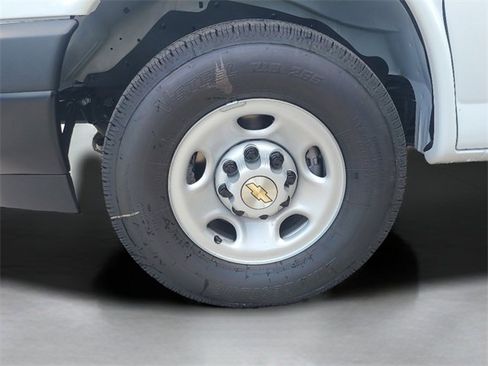 New 2025 Chevrolet Express 2500 Extended w/ Driver Convenience Package image 21