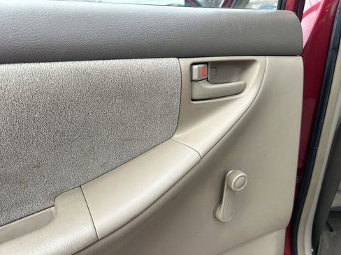 Used 2003 Toyota Corolla CE image 20