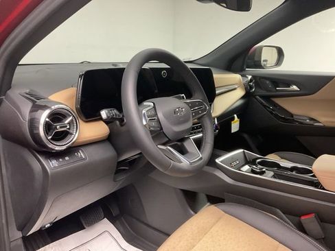 New 2026 Chevrolet Equinox ACTIV w/ Convenience Package III image 11