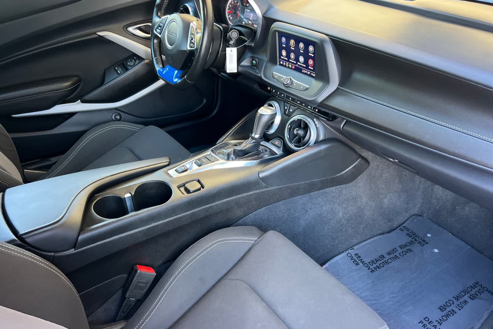 Used 2023 Chevrolet Camaro LT RWD image 15
