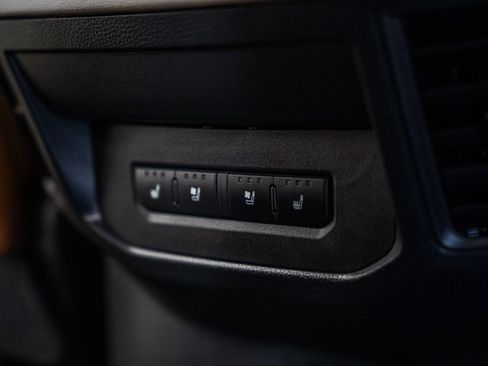 Used 2023 Toyota Tundra 1794 Edition image 36