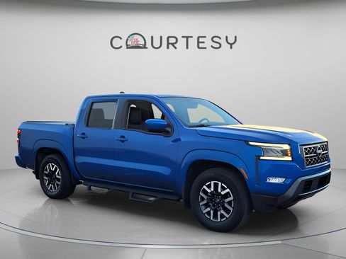 Used 2024 Nissan Frontier SL w/ Technology Package image 7